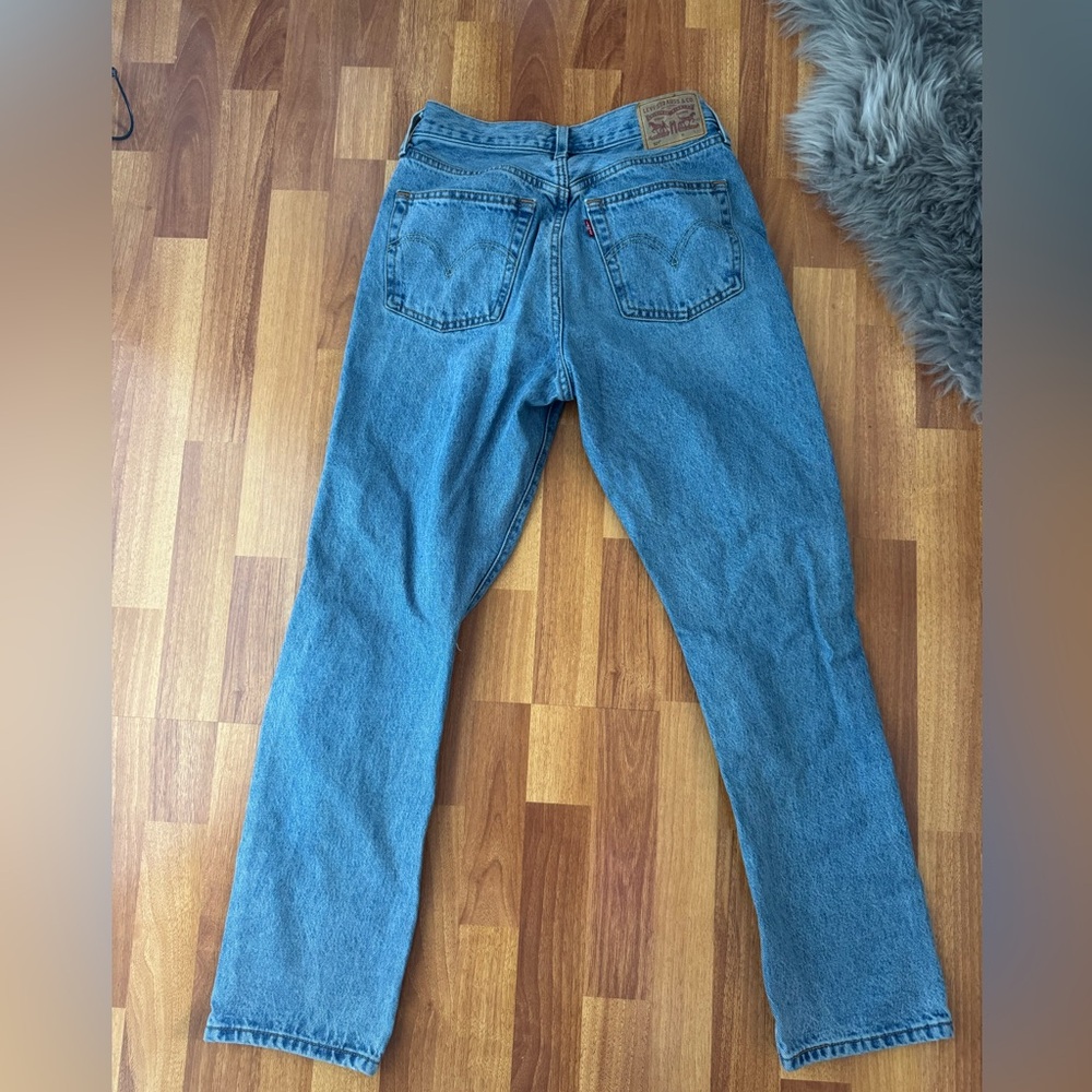 501 LEVIS - Picture 4 of 5